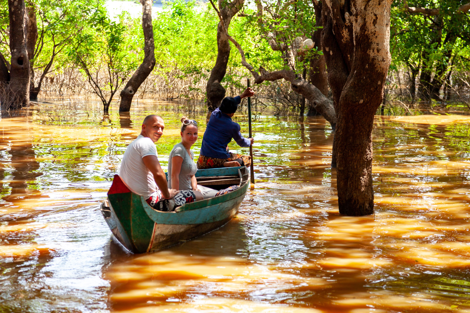 Ilustração lateral esquerda