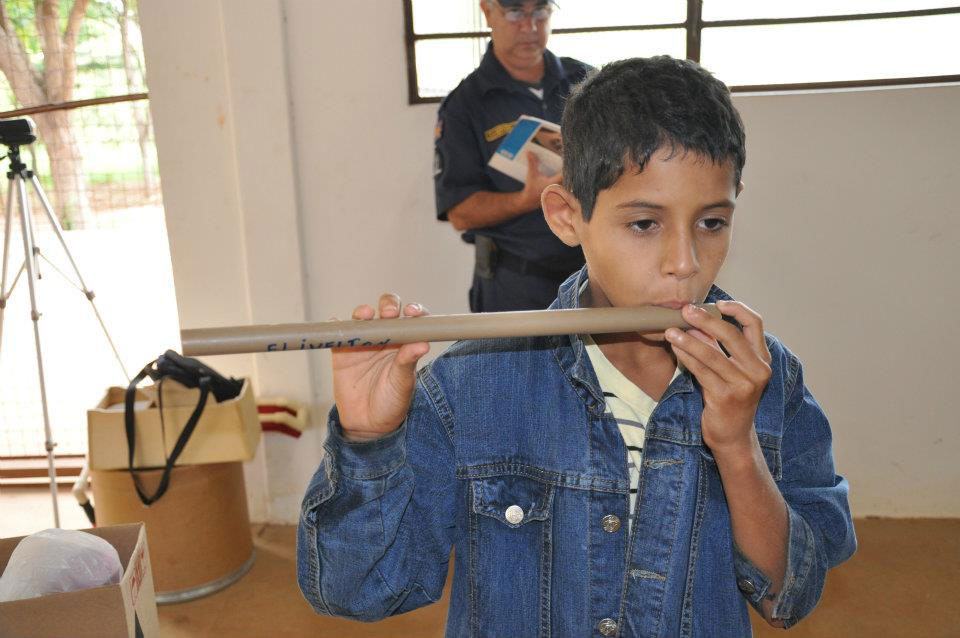 Ilustração lateral direita